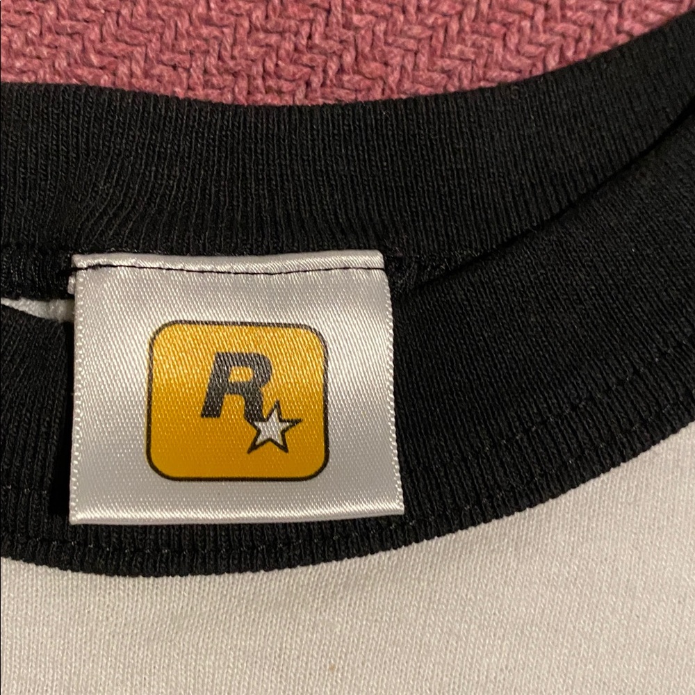 Rockstar Games crest logo 3/4 sleeve ringer tee. Black & white. XL - Picture 4 of 8